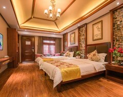 Hotel Yishan Mansion Lijiang (Lijiang, China)