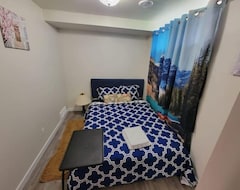 Casa/apartamento entero Newly Built And Furnished Full Basement (Winnipeg, Canadá)