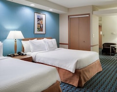 Hotel Fairfield Inn and Suites South Hill I-85 (South Hill, USA)