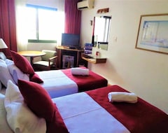 Hotel Balmoral Triple Suites (Montevideo, Uruguay)