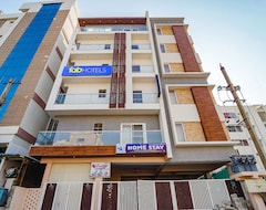 Khách sạn Fabhotel Sv Home Stay (Tirupati, Ấn Độ)