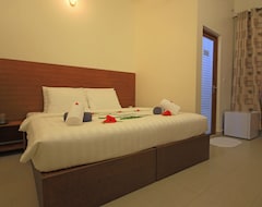 Hotel Nemo Inn (Atol Južni Ari, Maldivi)