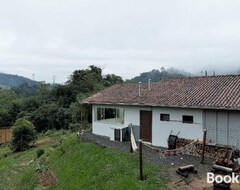 Casa/apartamento entero Sossego A 10 Minutos Do Centro De Guaramirim (Guaramirim, Brasil)