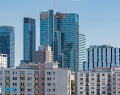 Cijela kuća/apartman Stunning Apartment Srebrna With Warsaw City View By Renters (Varšava, Poljska)