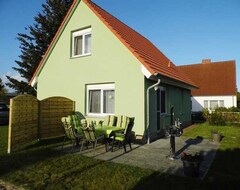Toàn bộ căn nhà/căn hộ Holiday House Irmchen With Wifi And 2 Bedrooms (Mönkebude, Đức)