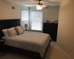 Casa/apartamento entero Great Location! Beautiful Newer Home (North Beach Haven, EE. UU.)