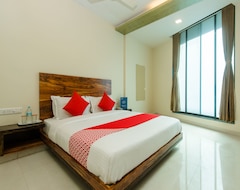 Khách sạn OYO 11747 Hotel Sai Comforts (Mumbai, Ấn Độ)