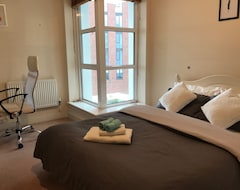 Hotelli Nice and private rooms (Lontoo, Iso-Britannia)