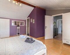 Casa/apartamento entero 3 Bedroom Accommodation In Smrika (Kraljevica, Croacia)