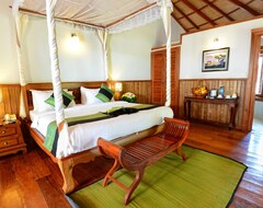 Hotel Nataya Roundhouse Coral Bay Resort & Spa (Kampot, Cambodia)