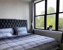 Tüm Ev/Apart Daire Luxury 1bed 1bath Apartment With King Bed! (Trenton, ABD)