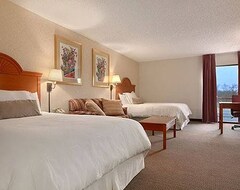 Plaza Hotel & Suites ex Royal Arkansas and Suites ex Ramada (Pine Bluff, USA)