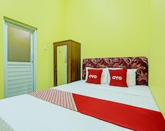 Hotel Oyo 92792 Umi Rahayu Guesthouse (Semarang, Indonezija)