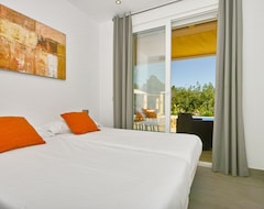 Casa/apartamento entero New House Private Swimmingpool, Aircon, Wifi (Sant Josep de sa Talaia, España)