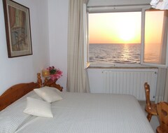 Tüm Ev/Apart Daire Enchanting Sea Views And 2 Terraces, Apartment By The Sea (Marina di Castagneto, İtalya)