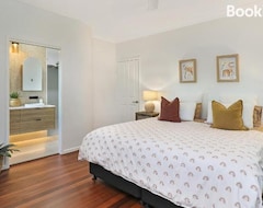 Casa/apartamento entero Luxury Holiday Home In Alex - Heated Pool - Pets Allowed (Alexandra Headland, Australia)