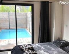 Cijela kuća/apartman Loft Avec Spa (38deg) Et Piscine (30deg) (Bruz, Francuska)