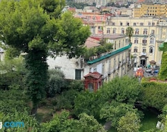 Casa/apartamento entero Dal Console - Piazza Bellini - Napoli (Nápoles, Italia)