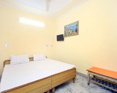 Khách sạn SPOT ON 43673 Hotel New Mehak Palace (Chandigarh, Ấn Độ)