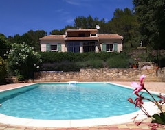 Toàn bộ căn nhà/căn hộ Villa, fenced private pool, heart of hills, Provence, large covered barbecue (Saint-Nazaire, Pháp)