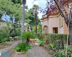 Nhà trọ Villa Tessa (Ronciglione, Ý)