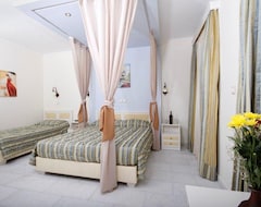 Katerina Hotel (Agios Prokopios, Yunanistan)