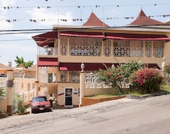 Khách sạn Gibb's Chateau (Montego Bay, Jamaica)