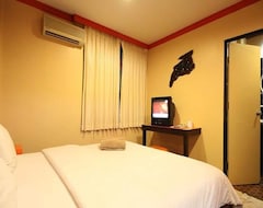 Hotel The Palm Delight Lodge (Pattaya, Thailand)