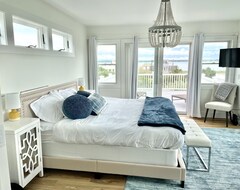 Entire House / Apartment West Hampton Beach Cottage With Private Pool (Westhampton Beach, USA)