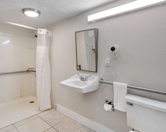 Hotelli Quality Inn & Suites Orlando East - Ucf Area (Orlando, Amerikan Yhdysvallat)