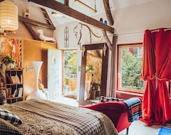 Toàn bộ căn nhà/căn hộ Au 2 Bed And Breakfast, Suite 1St Lodge (Maulers, Pháp)