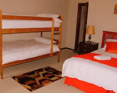 Khách sạn African Aquila Guest Lodge (Port Elizabeth, Nam Phi)