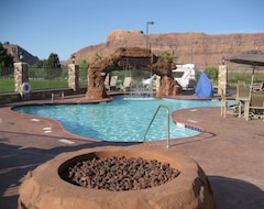 Holiday Inn Express Hotel & Suites Moab, an IHG Hotel (Moab, USA)
