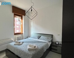 Cijela kuća/apartman Im Home - Viale Monza (Milano, Italija)