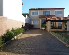 Cijela kuća/apartman Beautiful 5 Star House For 10 People With Pool With Dry And Wet Deck. (Planaltina, Brazil)