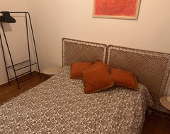 Hele huset/lejligheden Beachtown Appartement With Walking Distance To Beach. Family And ! Pet Friendly! (Vieira de Leiria, Portugal)