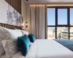 Khách sạn Athenarum Portus Life & Style Hotel (Piraeus, Hy Lạp)