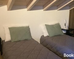 Koko talo/asunto Casa Inglesa Roosa 2-4 Persoons Accommodatie, Appartement Luna (Colos, Portugali)