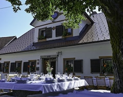 Hotel Farm Stay Grofija (Muljava, Slovenien)