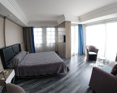 Khách sạn Marla Hotel (Izmir, Thổ Nhĩ Kỳ)