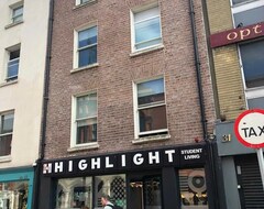 Nhà nghỉ ALTIDO Affordable Dublin Thomas Street - Adults only (Lucan, Ai-len)