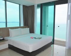 Khách sạn Dwharf Hotel & Serviced Residence (Port Dickson, Malaysia)