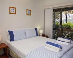 Hotel Apollo Jewel Beachfront Apartments (Mission Beach, Australia)