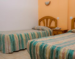 Hotel Apartamentos Las Arenas (Playa del Inglés, España)