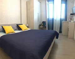 Otel Apartments Teo (Hvar, Hırvatistan)