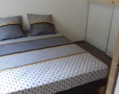 Cijela kuća/apartman House (Tirepied, Francuska)