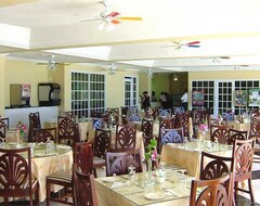 Hotel SuperClubs Rooms Resort (Ocho Rios, Jamaica)