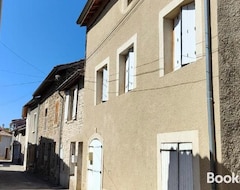 Toàn bộ căn nhà/căn hộ Duplex Meuble Dans Joli Village Circulaire (Alixan, Pháp)