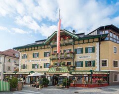 Otel Adler Suite & Stube (Niederdorf, İtalya)