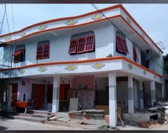 Otel Spot On 93312 Homestay Orange (Batu Ampar, Endonezya)